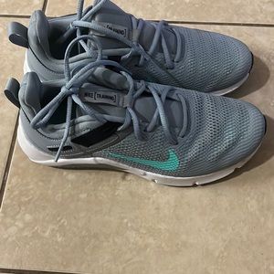 Brand new Nike shoes (Nike training) size 8